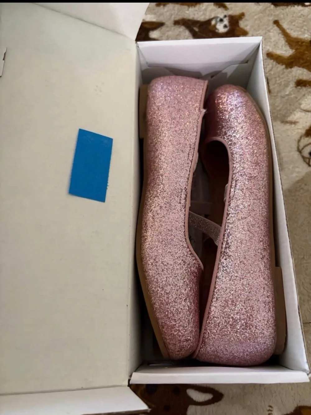 Sparkling Pink Glitter Mary Jane Shoes for Kids size 4